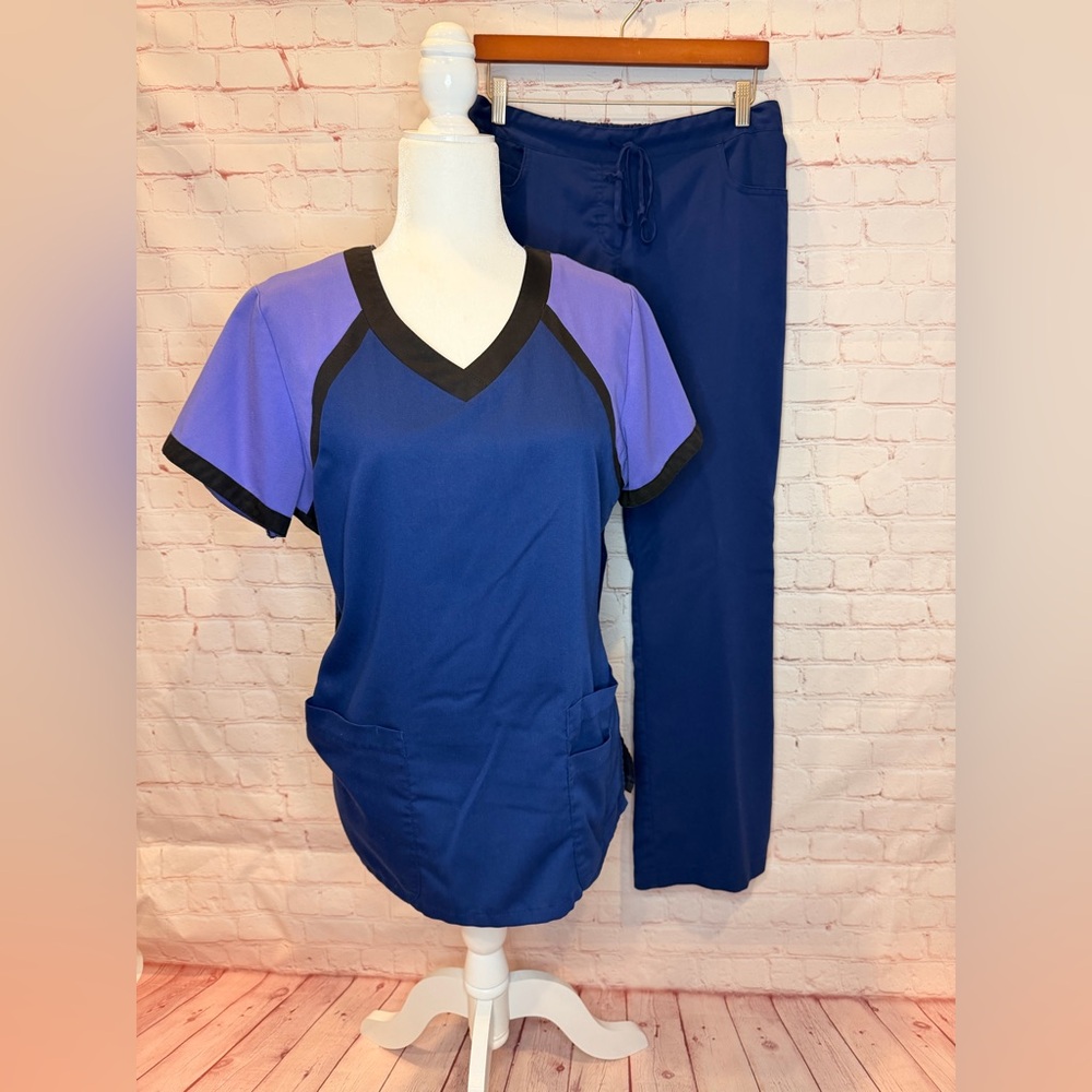 Grey's Anatomy Blue and Purple Colorblock Scrub Set